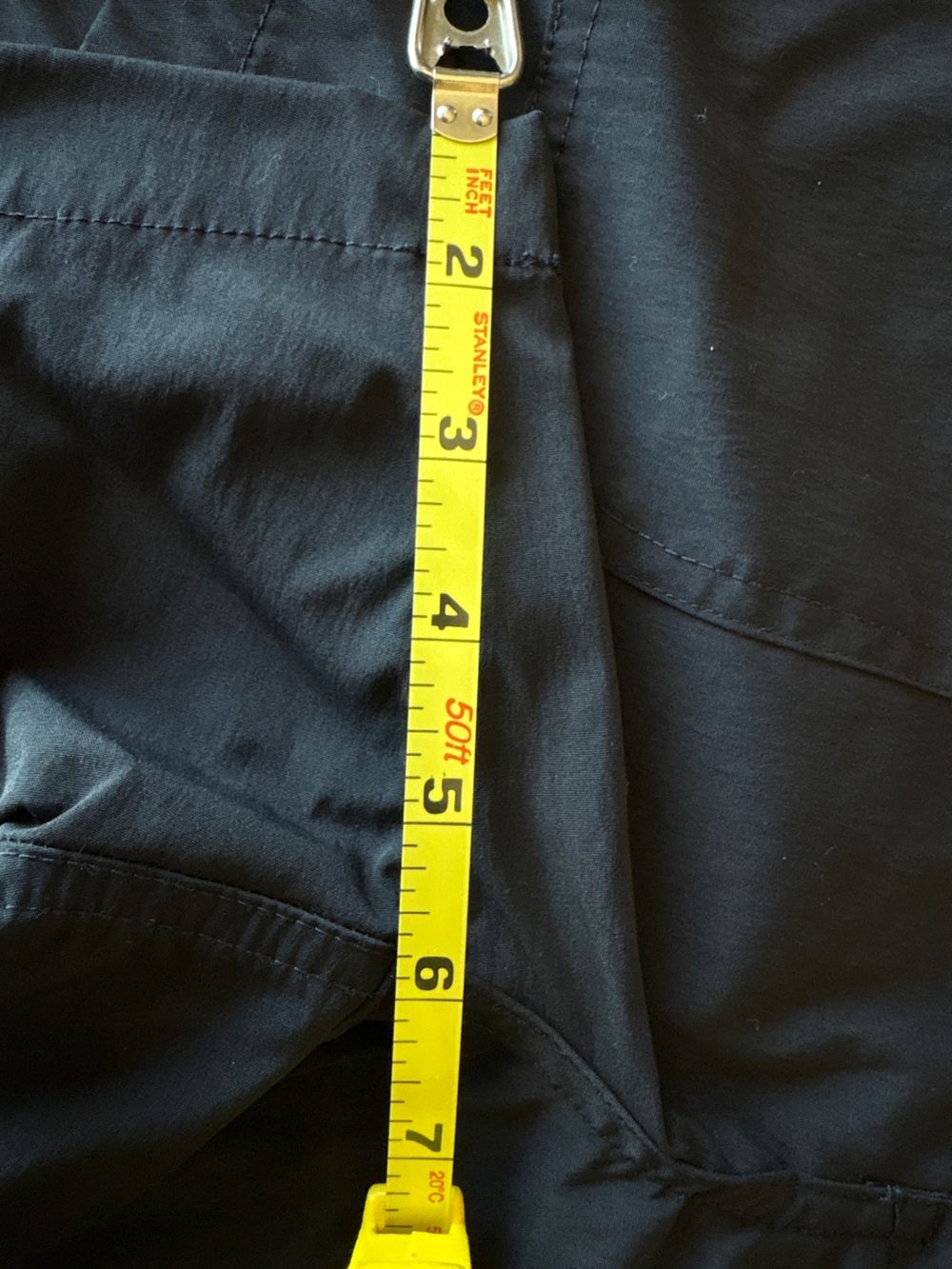 Eddie Bauer | Women’s Black Everyday Stretch Shorts | size 8 - Picture 4 of 5